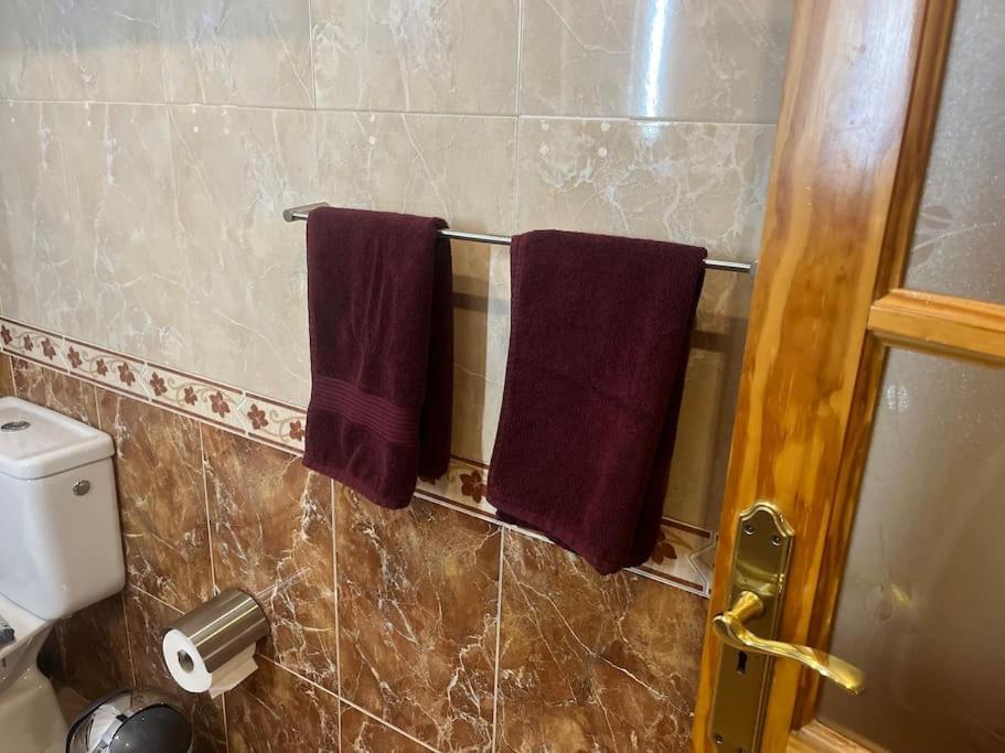 Melo Home 1 Near Airport, Elevator Vecindario  Dış mekan fotoğraf